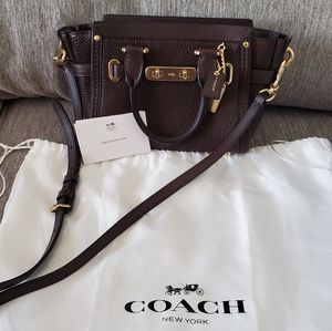 COACH Swagger 20 Satchel